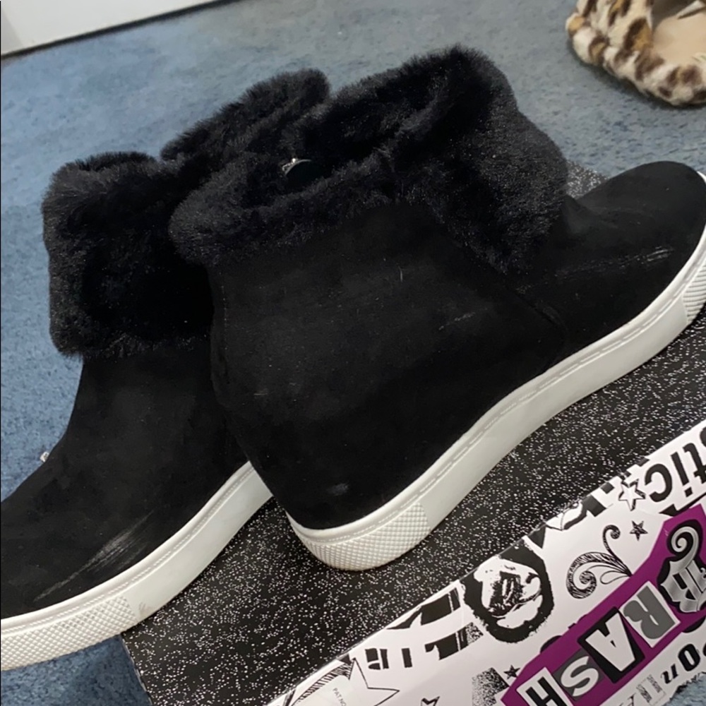 Fur Booties - Picture 4 of 5